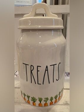 Ceramic 'TREATS' Canister - White Lettered Storage Jar